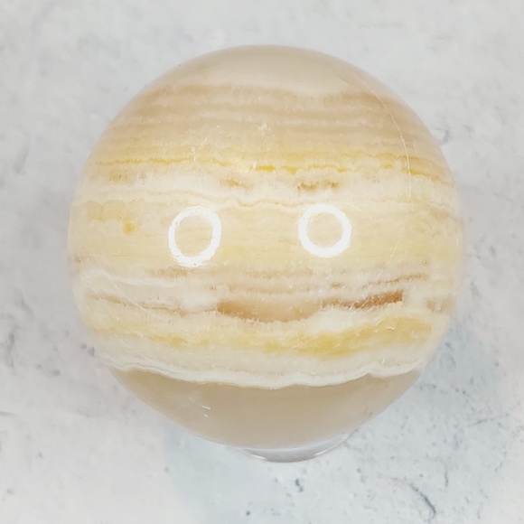 Yellow Onyx Sphere | Clarity • Confidence • Joyful Energy - Picture 3 of 6